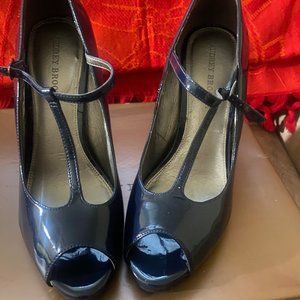 Audrey Brooke, Size 9 1/2, Blue Patent Leather Open Toe Pumps